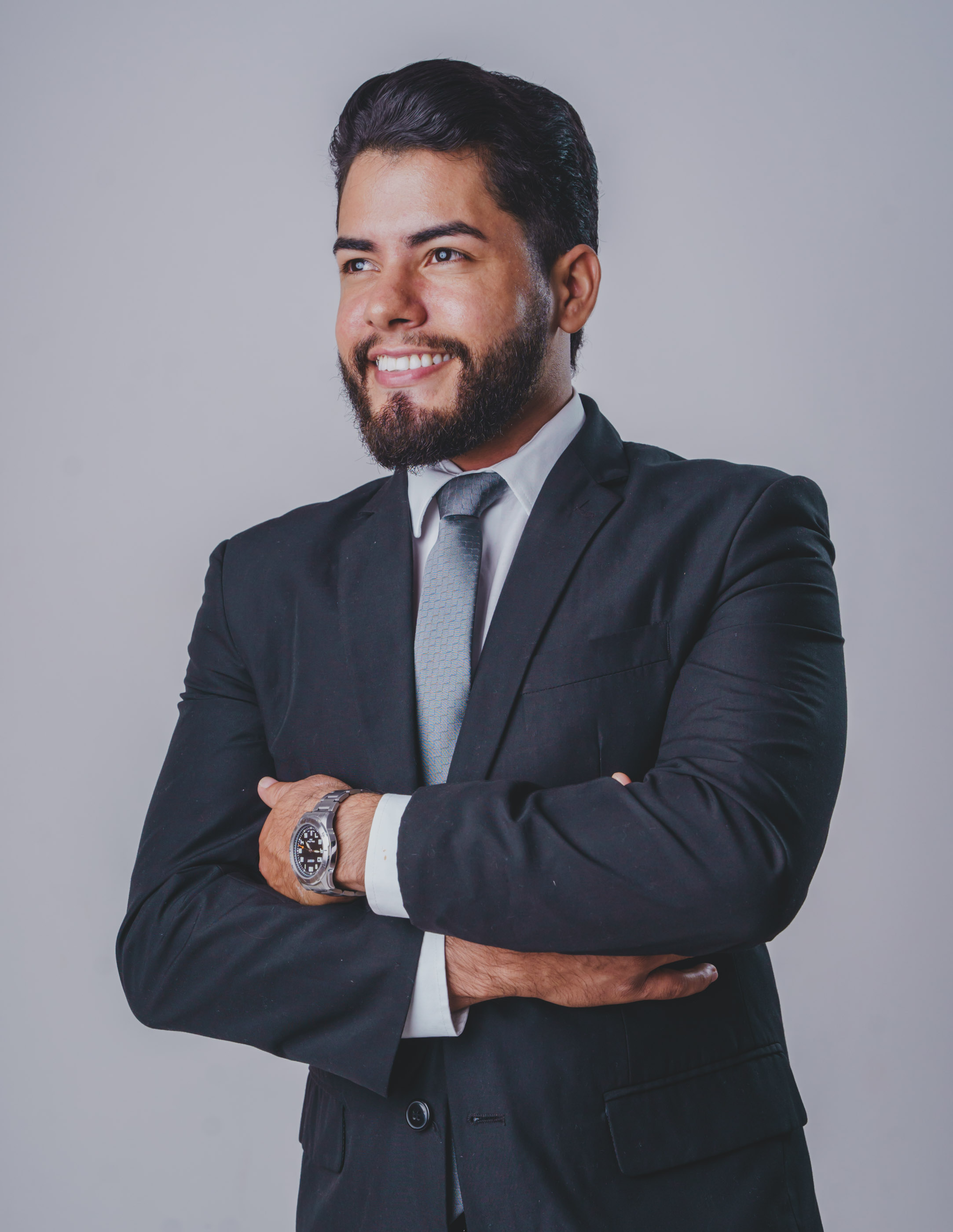 Dr. Rudney Marcos Jr. de frente